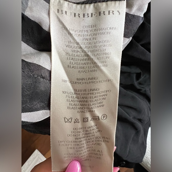 Burberry London Blazer - Picture 9 of 9